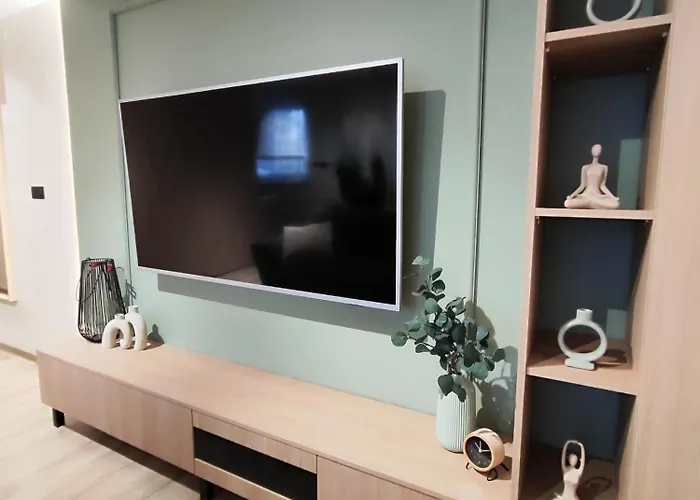 Czestostay Centrum Parking Free * Çestohova